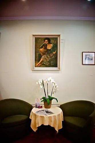 Hotel Bentley Schaerbeek 2*, Bruxelles Belgio
